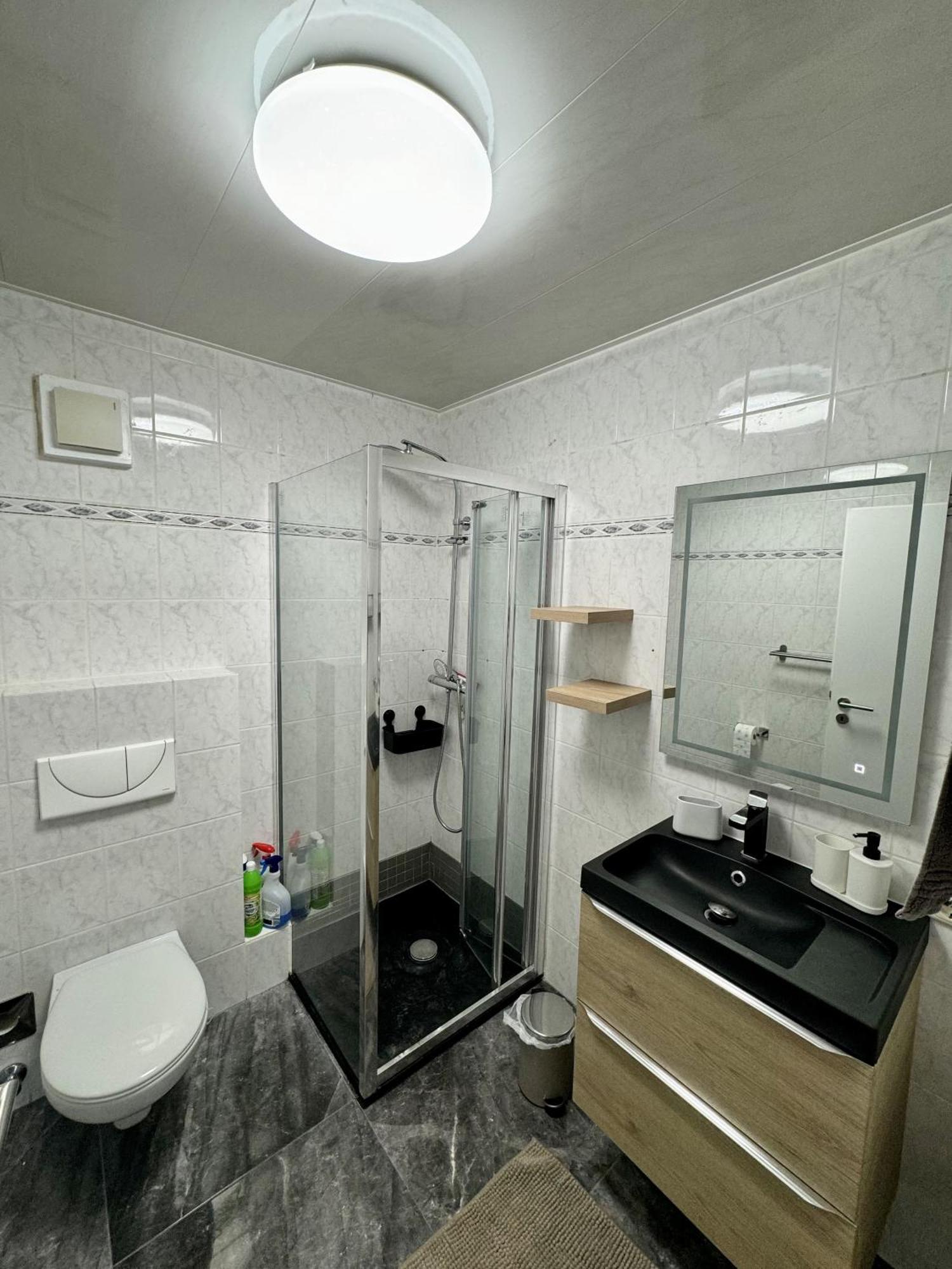 Gemuetliche Zentrale Unterkunft แมร์ริง ภายนอก รูปภาพ